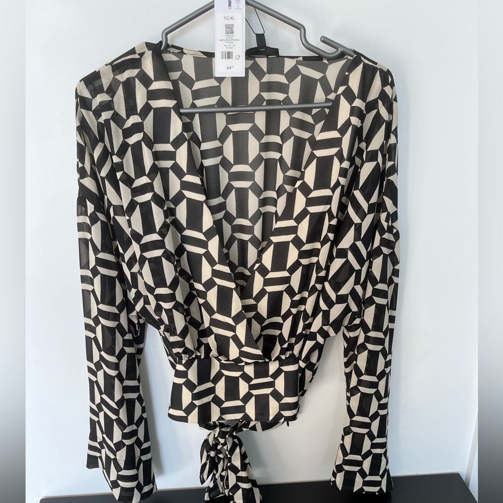 Patterned chiffon blouse